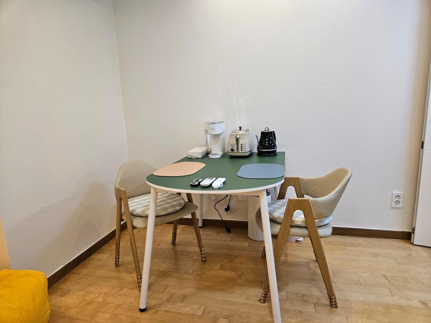 Gangnam Yeoksam Station Full-option Remodeling New House Holiday home